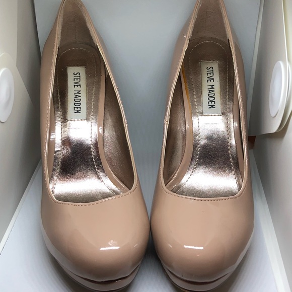 Steve Madden Nude Platform Heels - Picture 1 of 8